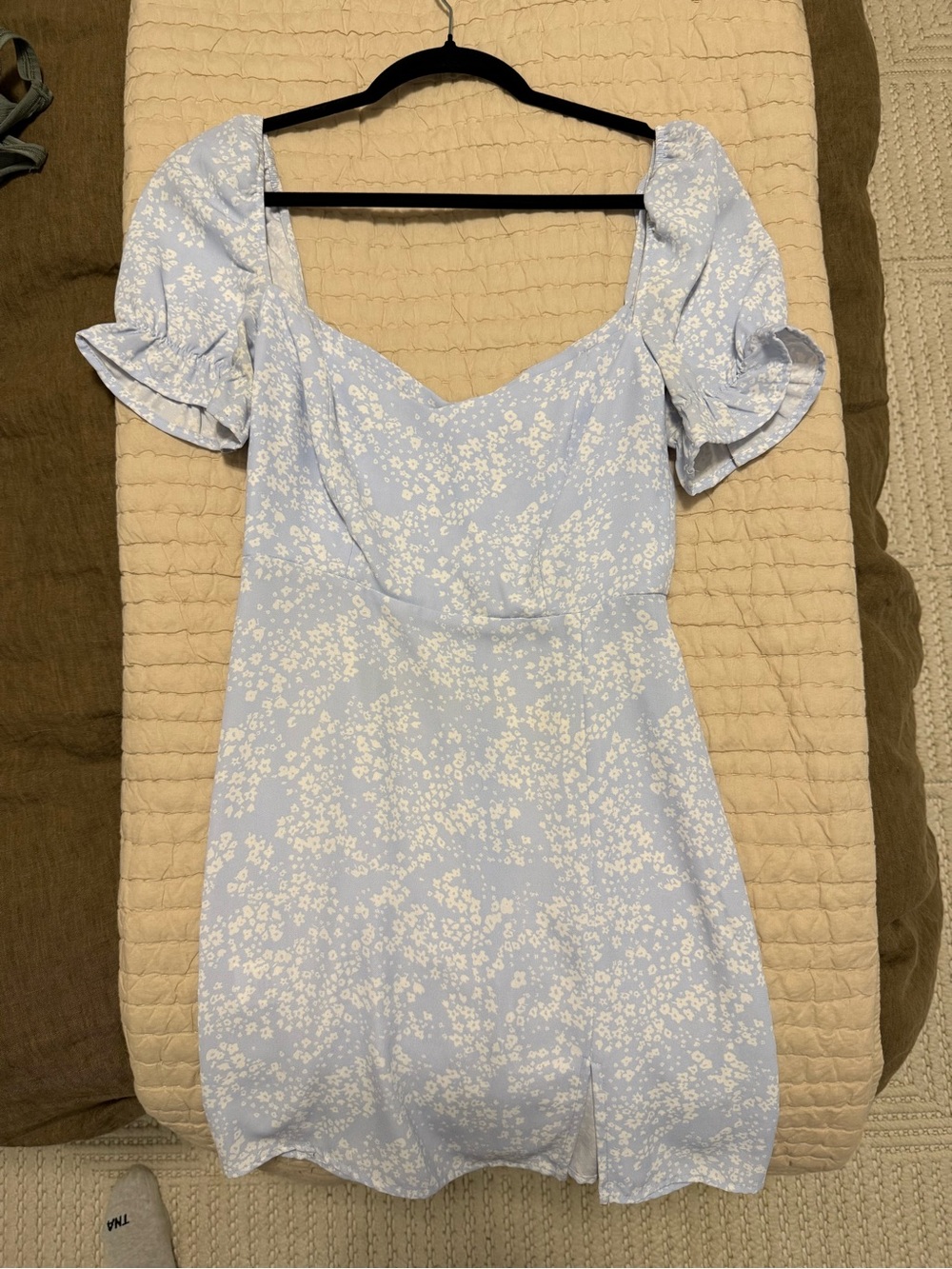 Park & Fifth Light Blue Floral Puff-Sleeve Mini Dress